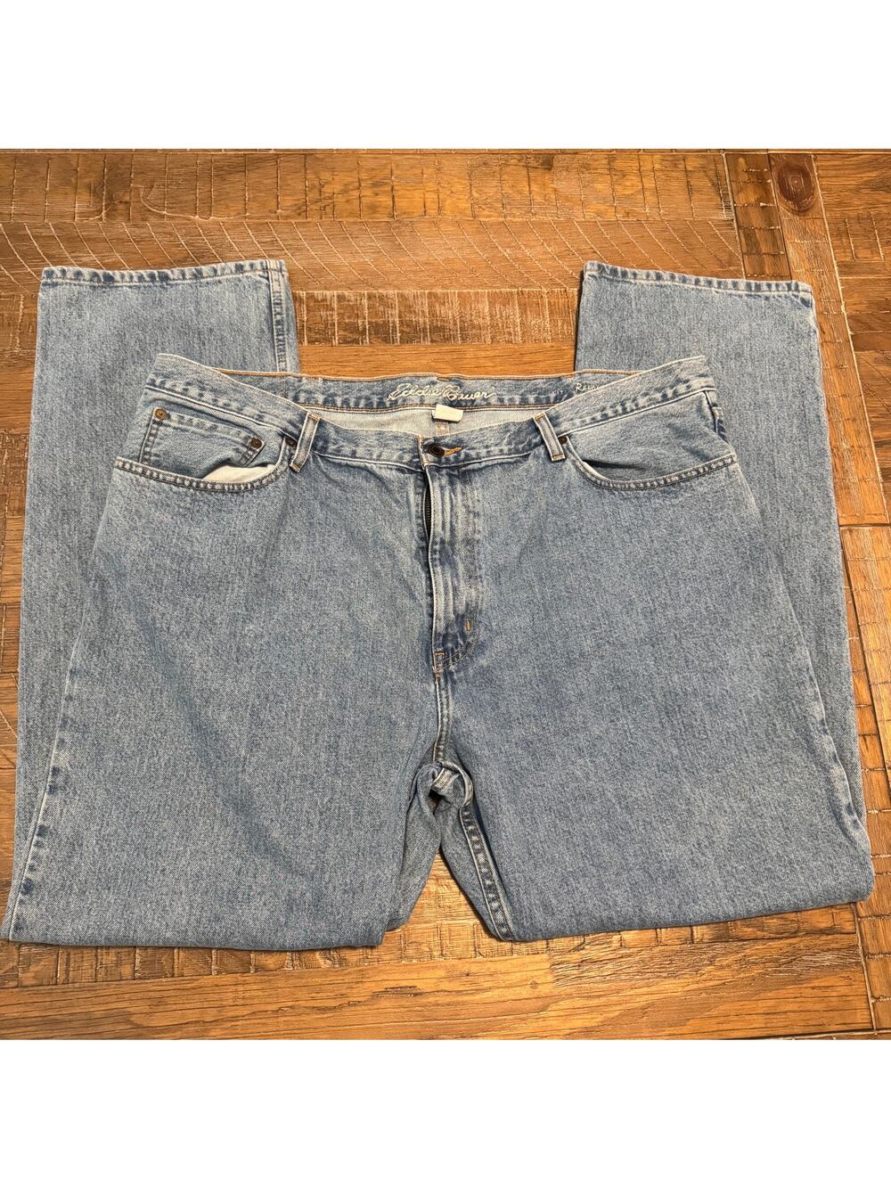 Eddie Bauer Men’s Jeans Size T44x34 Light Wash Denim Pants Casual Camping